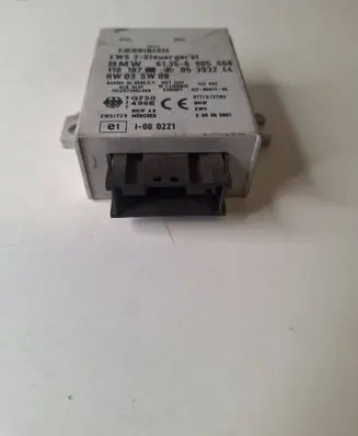 BMW 5 E39 Immobilizer control unit/module 61356905668 110187 05393244