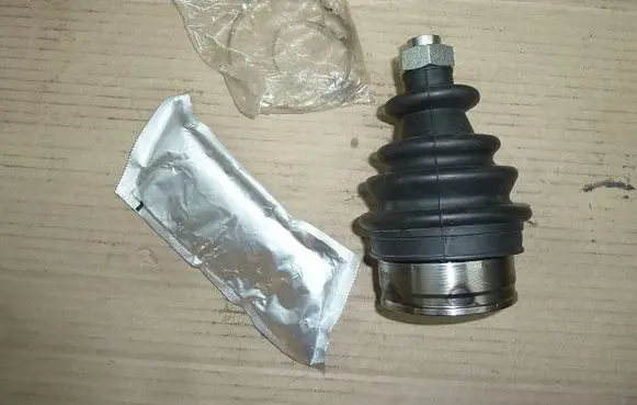 Mini One - Cooper R50 - 53 Driveshaft outer CV joint J2828120