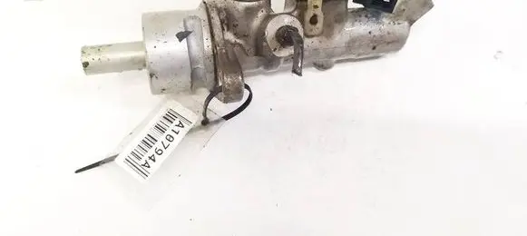 Master brake cylinder