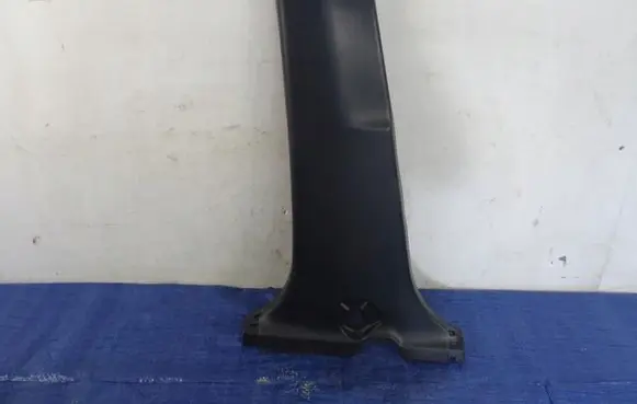 Toyota RAV 4 (XA40) (B) pillar trim (bottom) 6241442060