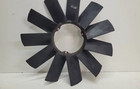 BMW 3 E36 Fan impeller 1712110