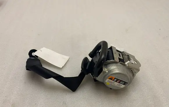 BMW X4 G02 Rear seatbelt 7469997