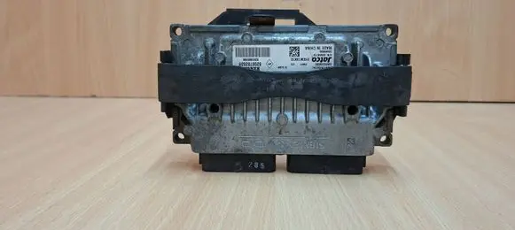 Renault Espace IV Gearbox control unit/module 8200783539 8200965356