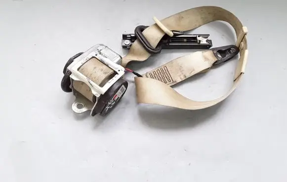 Audi A8 S8 D3 4E Front seatbelt 601836800 008R000