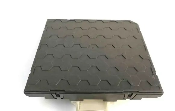 Volkswagen Golf VII Central body control module 5WA937086P