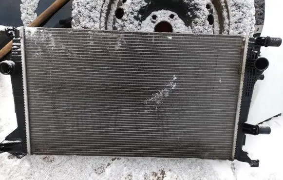 Renault Megane III Coolant radiator m142413 g9214100057r