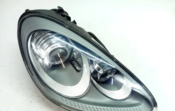 Porsche Cayenne (92A) Headlight/headlamp 7P5941032BA