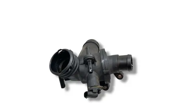Mercedes-Benz C W204 Thermostat housing A6512000615