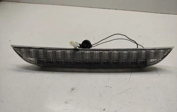 Mitsubishi Outlander Third/center stoplight P5631 A048707