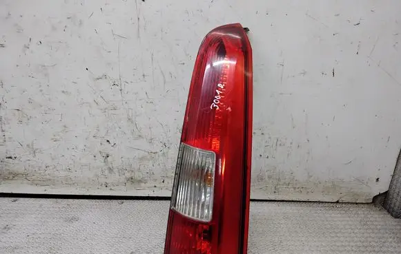 Volvo V70 Rear/tail lights 9154494ECE
