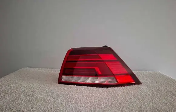 Volkswagen Golf VII Rear/tail lights 5G0945096Q 5G0945096