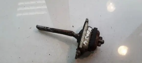 Honda Accord Rear door check strap stopper
