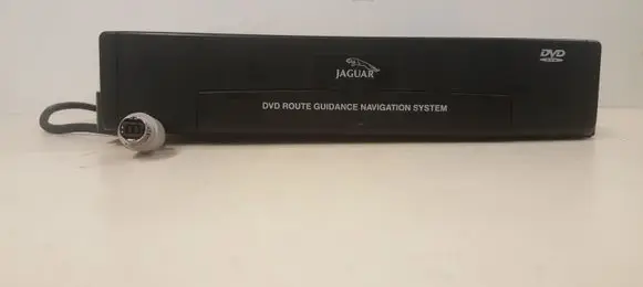 Navigation unit CD/DVD player