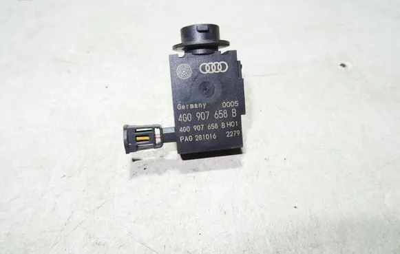 Audi A5 8T 8F Air quality sensor 4G0907658B