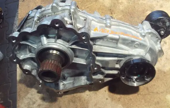 Mercedes-Benz C W203 Gearbox transfer box case 78888