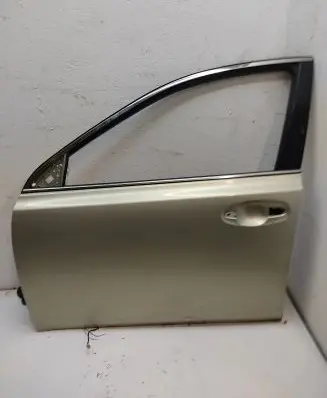 Subaru Outback Front door