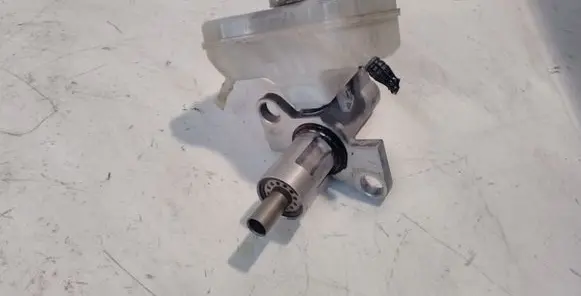 Audi A4 S4 B8 8K Master brake cylinder 8K0611301A