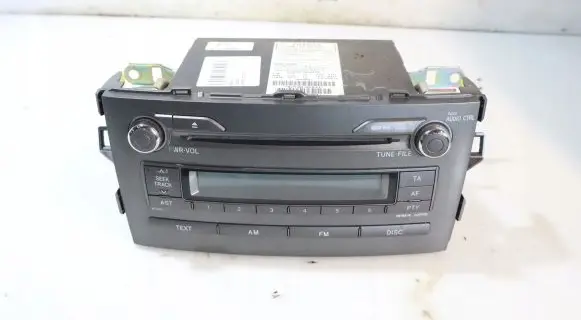 Toyota Auris 150 Radio/GPS head unit trim 
