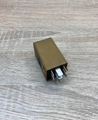 BMW 5 E60 E61 Other relay 8384505