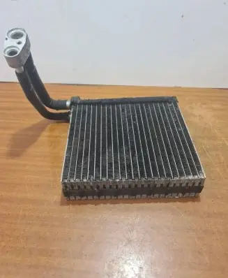 Air conditioning (A/C) radiator (interior)