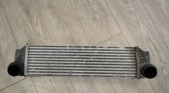 BMW 5 F10 F11 Coolant radiator 17517805629