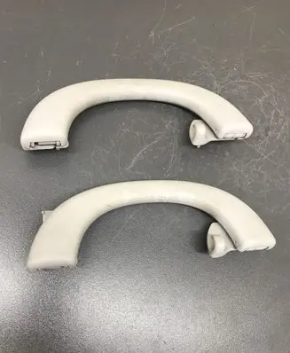 Mercedes-Benz CLS C219 Rear interior roof grab handle A2118100151