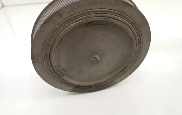 Crankshaft pulley