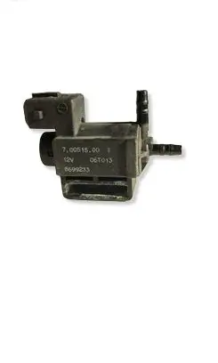 Volvo V70 Turbo solenoid valve 8699233