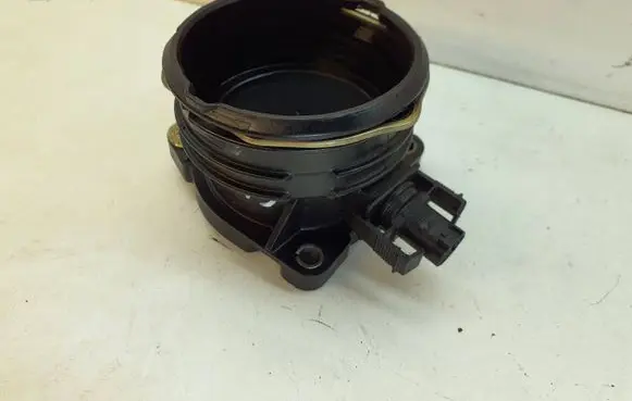Mercedes-Benz CLS C219 Mass air flow meter A6420900244 0110446A
