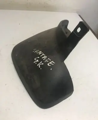 Hyundai Santa Fe Rear mudguard 8684126965