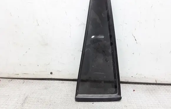 Mazda 2 Rear vent window glass 