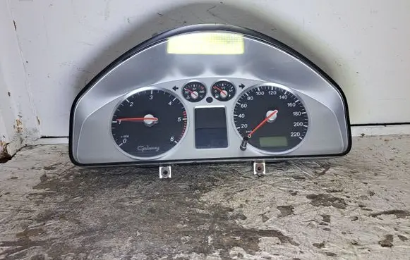 Ford Galaxy Speedometer (instrument cluster) 7M5920820K YM2110849