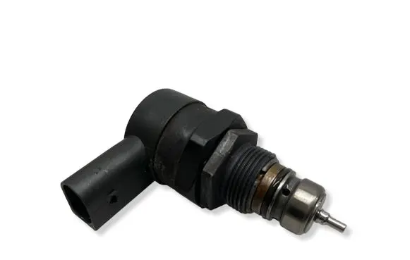 Mercedes-Benz ML W164 Fuel pressure regulator A6110780449