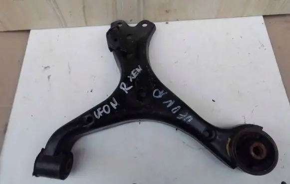Honda Civic IX Rear control arm 65566556