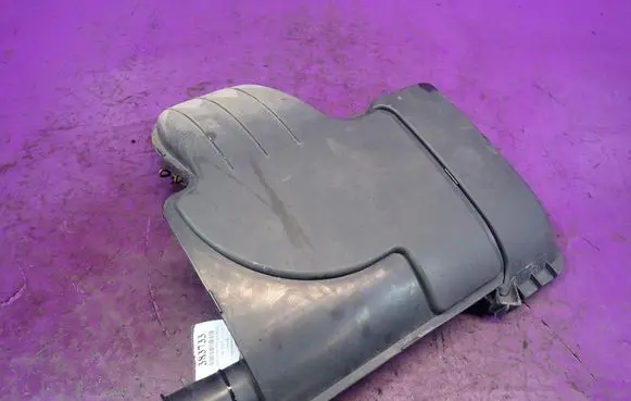 Toyota Aygo AB10 Air filter box 