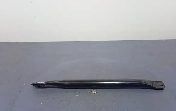 BMW 7 F01 F02 F03 F04 Front bodywork piece 7377838