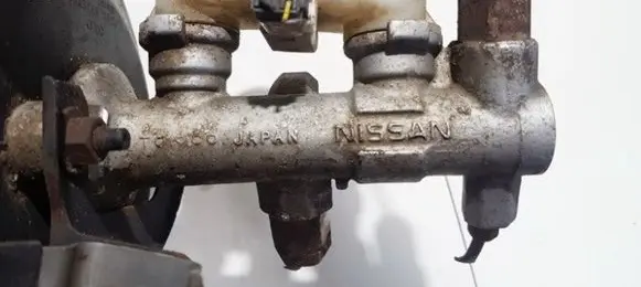 Nissan Almera Master brake cylinder BM38