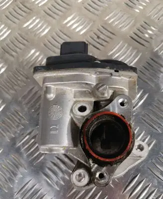 Renault Kadjar EGR valve 147102557