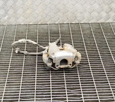 Peugeot 3008 II Front brake caliper 9822503180