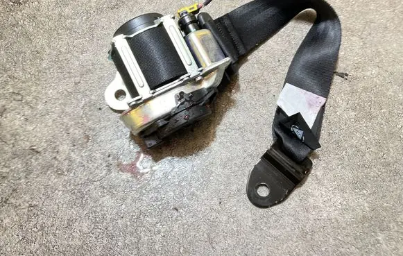 MG MG4 ev Rear seatbelt 11197847 530819507 20230816