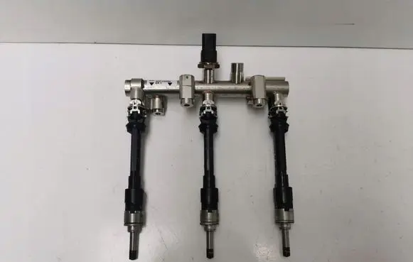 Nissan Juke II F16 Fuel injectors set 175206658R