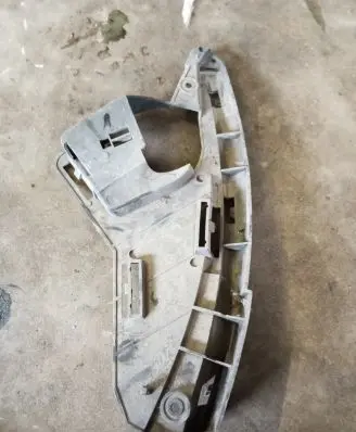Volvo XC60 Front bumper mounting bracket 30763433