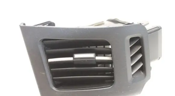 Toyota Prius (XW30) Dashboard air vent grill cover trim 5566047030