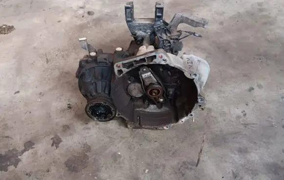 Seat Toledo IV (NH) Manual 6 speed gearbox MZM
