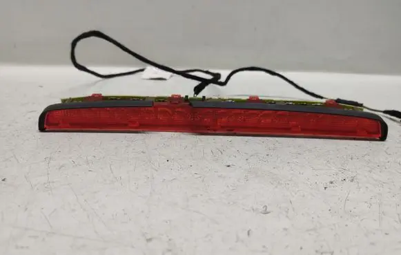 Mercedes-Benz S W220 Third/center stoplight