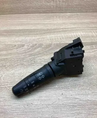 Nissan Primera Indicator stalk 25540AV600