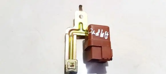 Nissan Almera N16 Other relay 2523079964 01204b