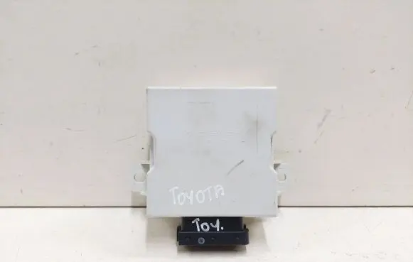 Toyota Corolla Verso E121 Window wiper relay 150696 100706N