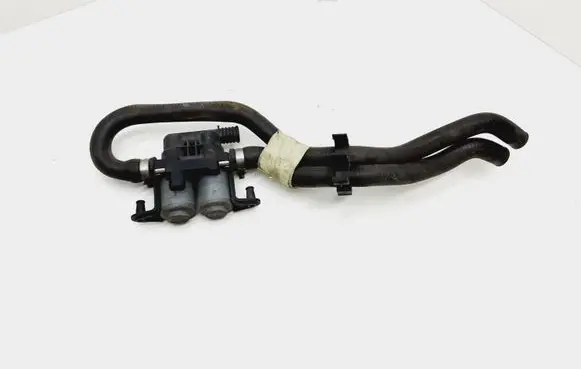 BMW X5 E53 Coolant heater control valve 8374995
