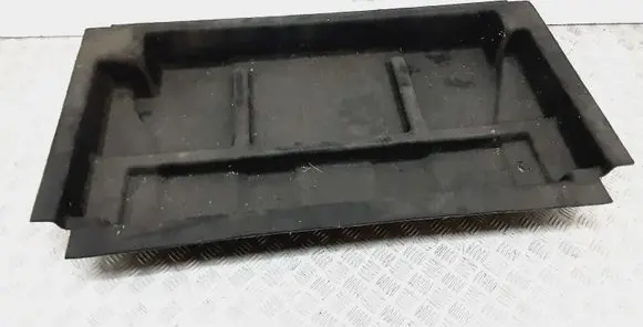 Volvo XC90 Glove box in trunk 